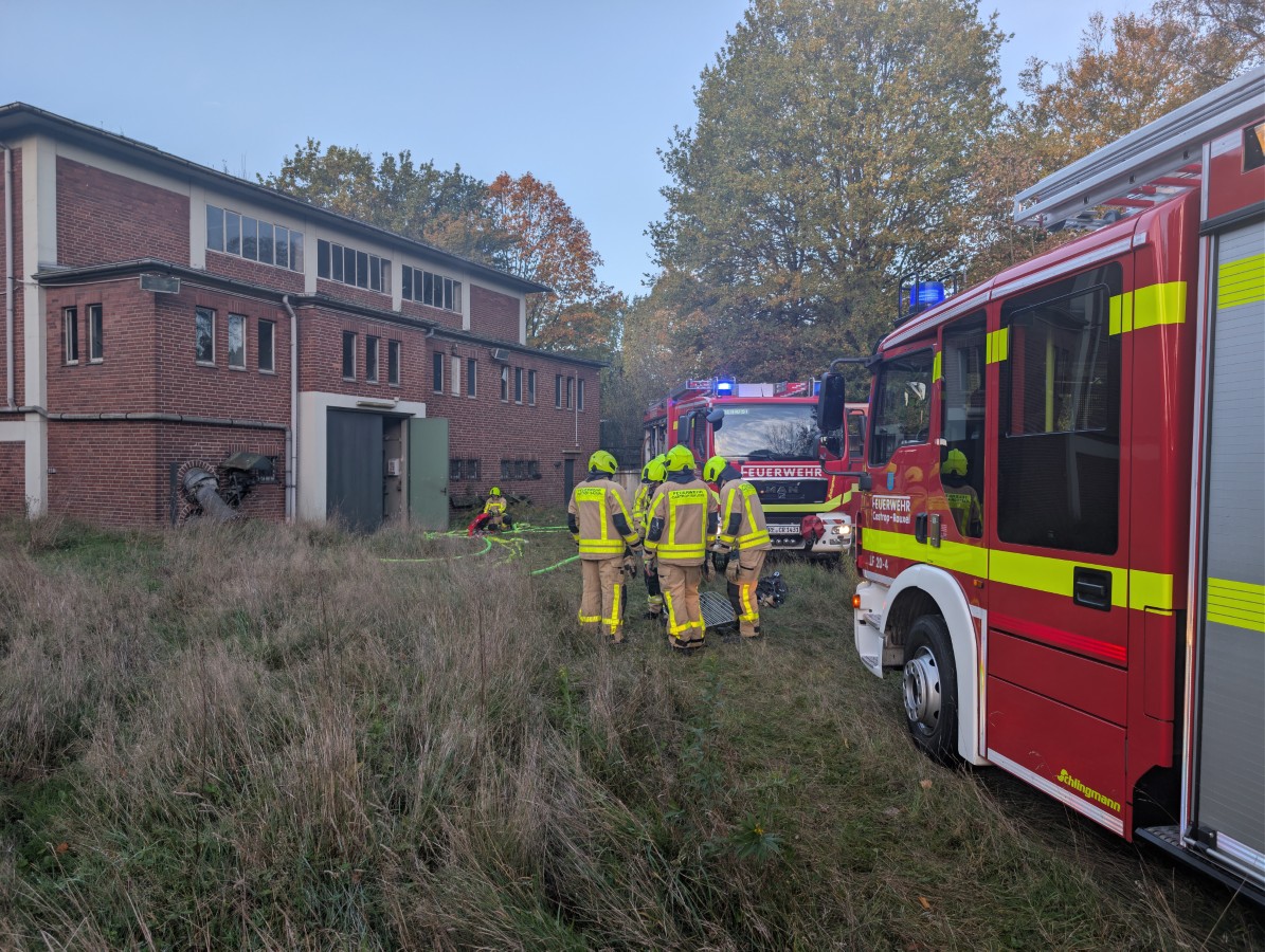 Brand in leerstehendem Pumpenhaus an der Kanalstraße