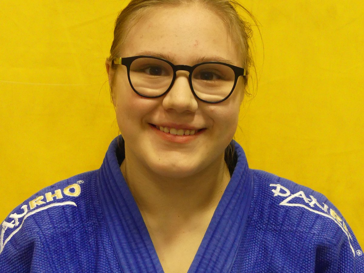 Finnja Stiller erkämpft Silber bei U17-Turnier