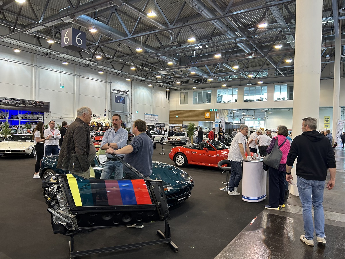 Messestand Oldtimer