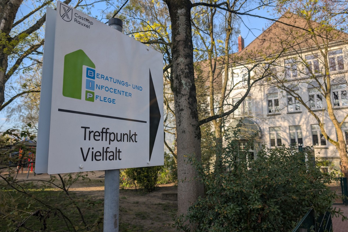 Seniorenberatung informiert im Erzählcafé